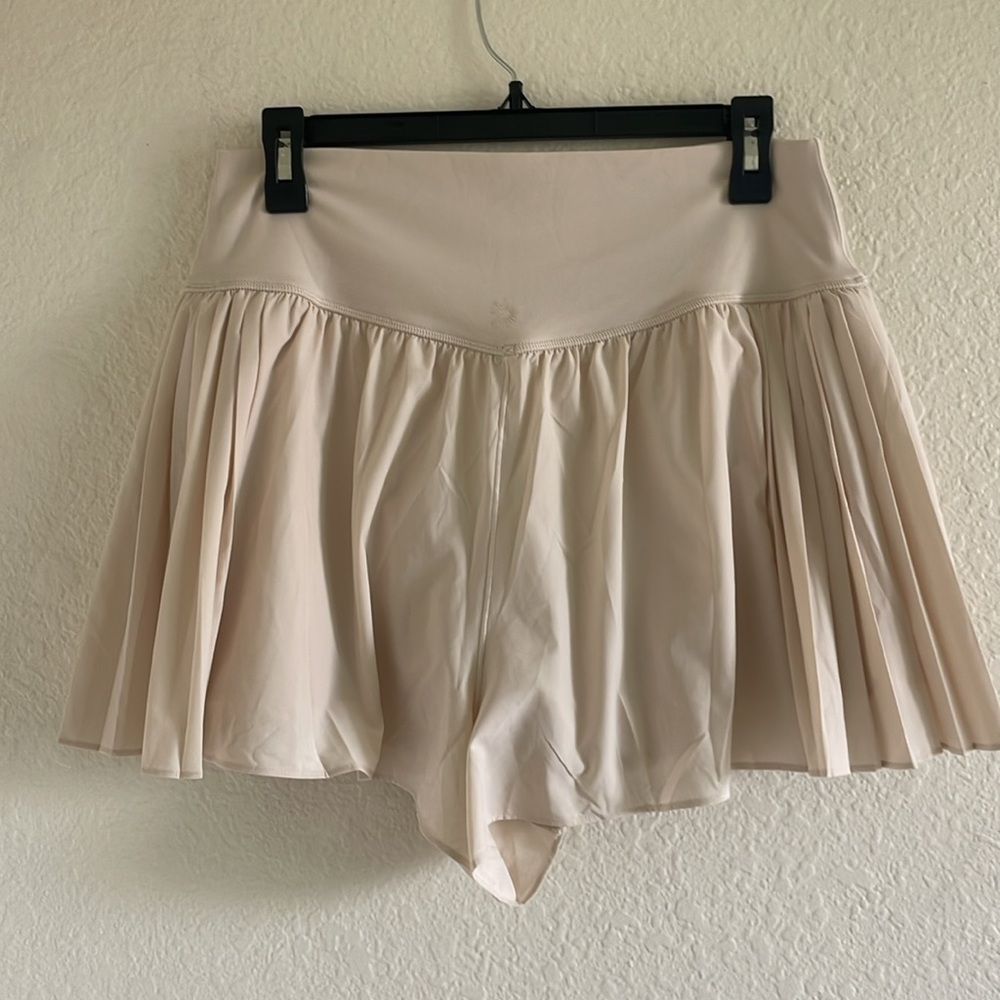 NWT OFFLINE By Aerie Real Me Pleated Flowy Short Tan XL - Picture 5 of 6